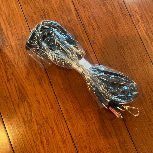 Designer Trina Turk Pink Floral large Tote Bag vegan leather - Picture 8 of 10